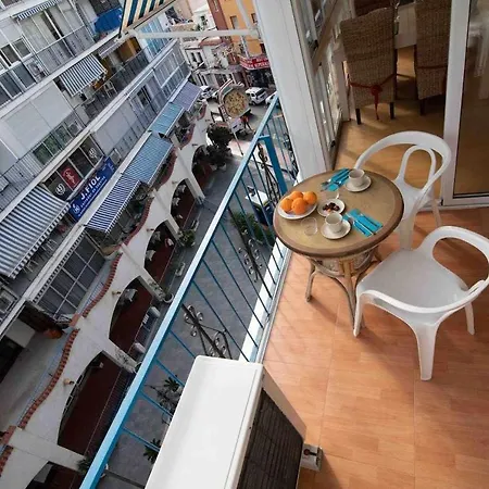 Stunningcenterlevantewifiaccable Tv Apartment